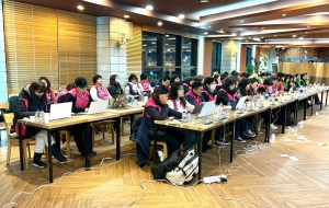 [2025집단임금교섭] 본교섭인데 ‘내용없는 수정안’... “진전된 안 없으면 교섭 없다!” 사진